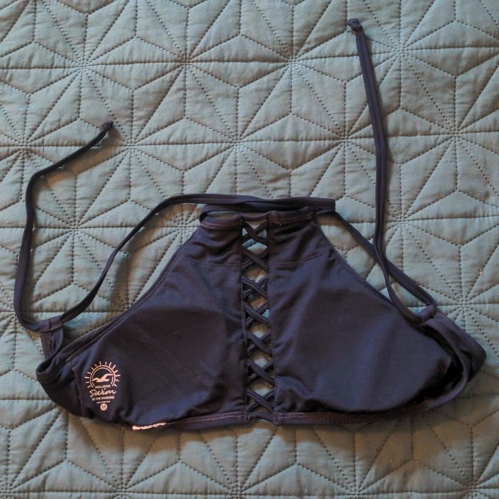 Navy and floral bikini halter top - Picture 3 of 4